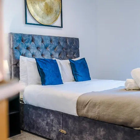 The Axium Suite- Free Parking, Near Station, City Center, Fast Wifi, Up To 6 People! Birmingham Exterior photo
