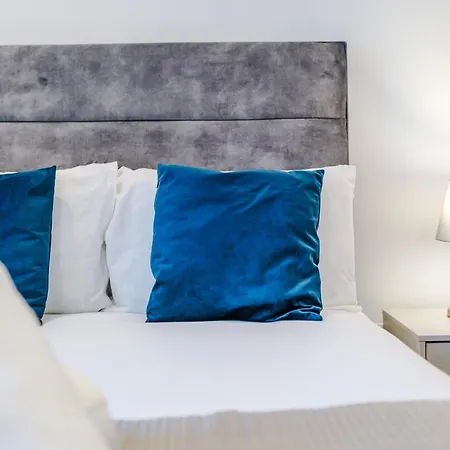 The Axium Suite- Free Parking, Near Station, City Center, Fast Wifi, Up To 6 People! Birmingham Exterior photo