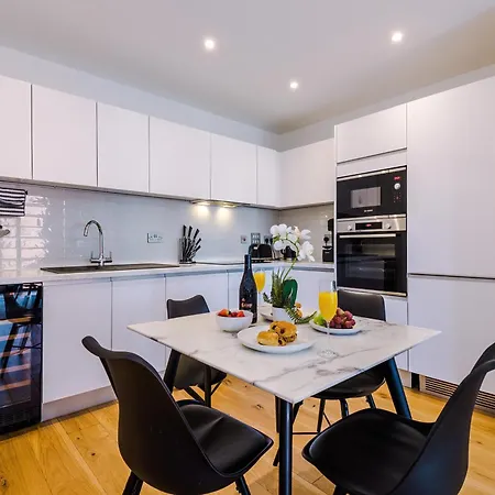 The Axium Suite- Free Parking, Near Station, City Center, Fast Wifi, Up To 6 People! Birmingham Exterior photo