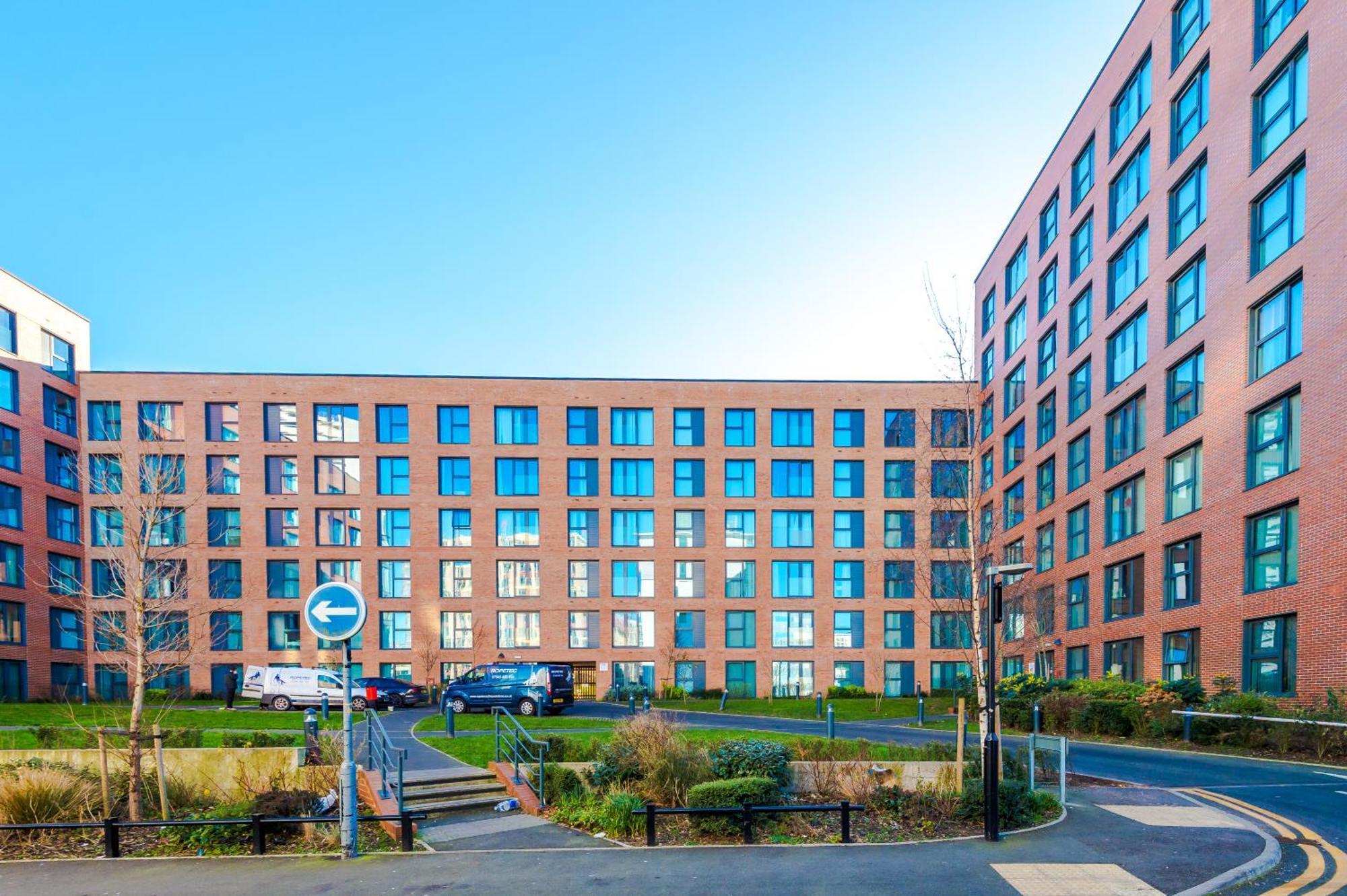 The Axium Suite- Free Parking, Near Station, Center, Fast Wifi, Up To 6 People! Appartement *